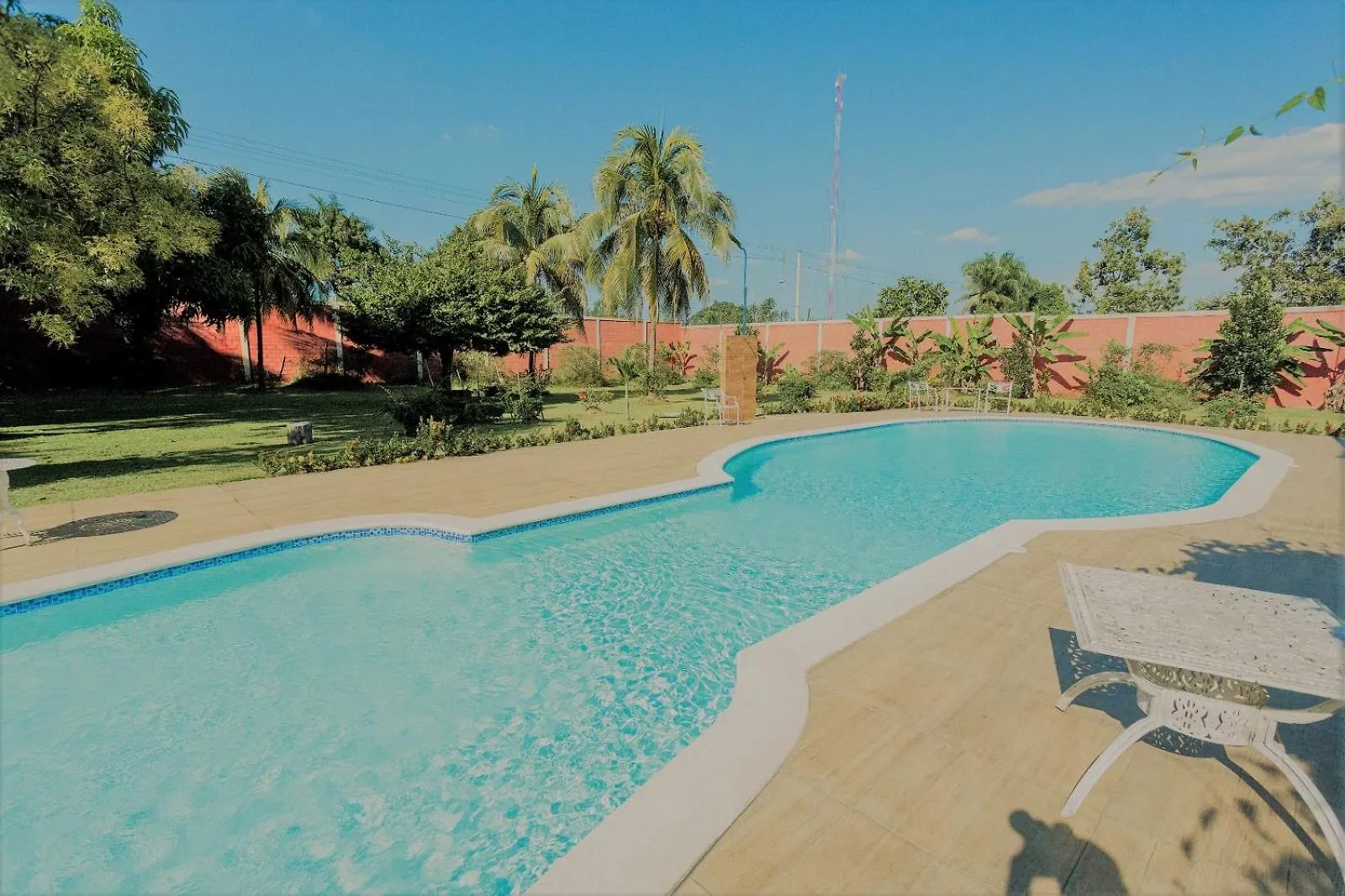 Guacamayos Hotel Bonao