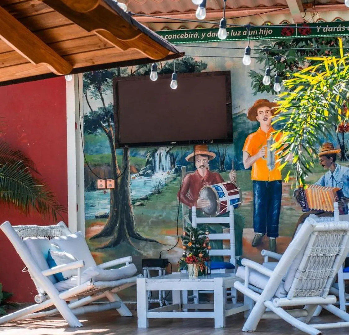 Guacamayos Hotel Bonao